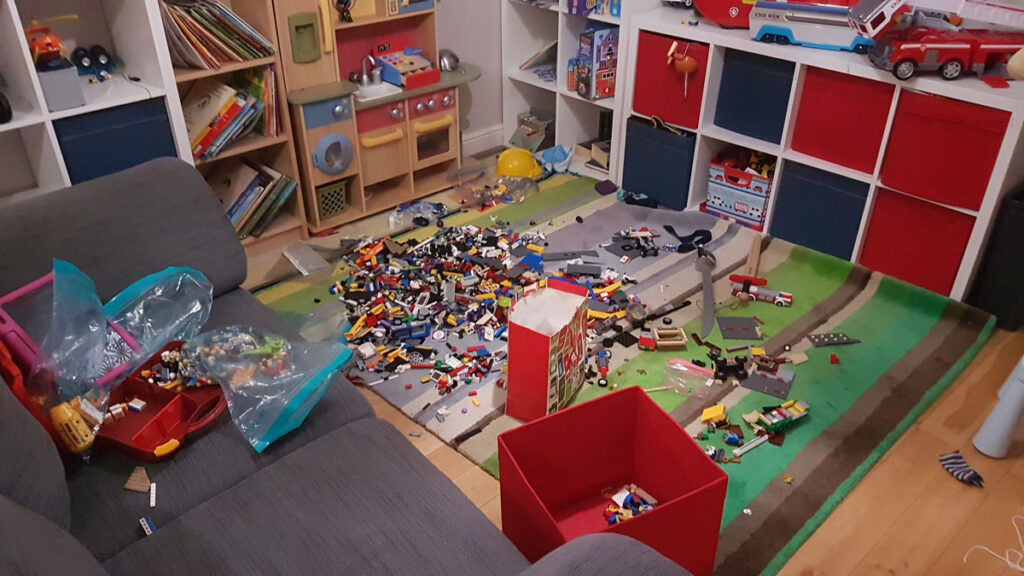 Untidy Lego – Alice Hollis, Copywriters on the rack